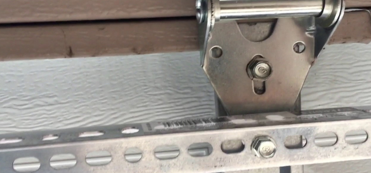 commercial garage door hinges repair in Woodbridge