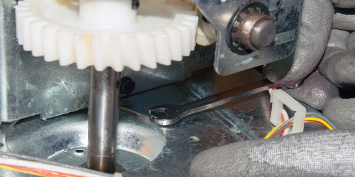 Woodbridge liftmaster garage door opener sprocket gear